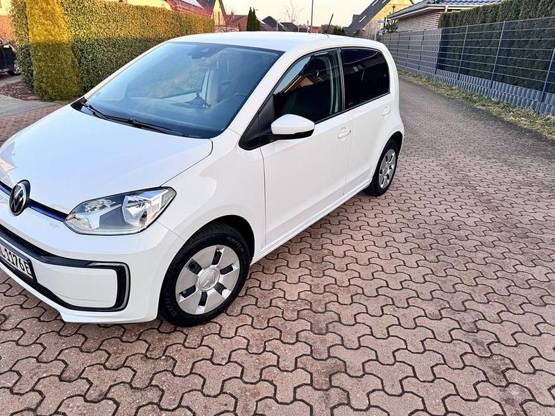 Gebraucht VW e-up! Style 61 kW (83 PS) 2021 Weiß Kleinwagen
