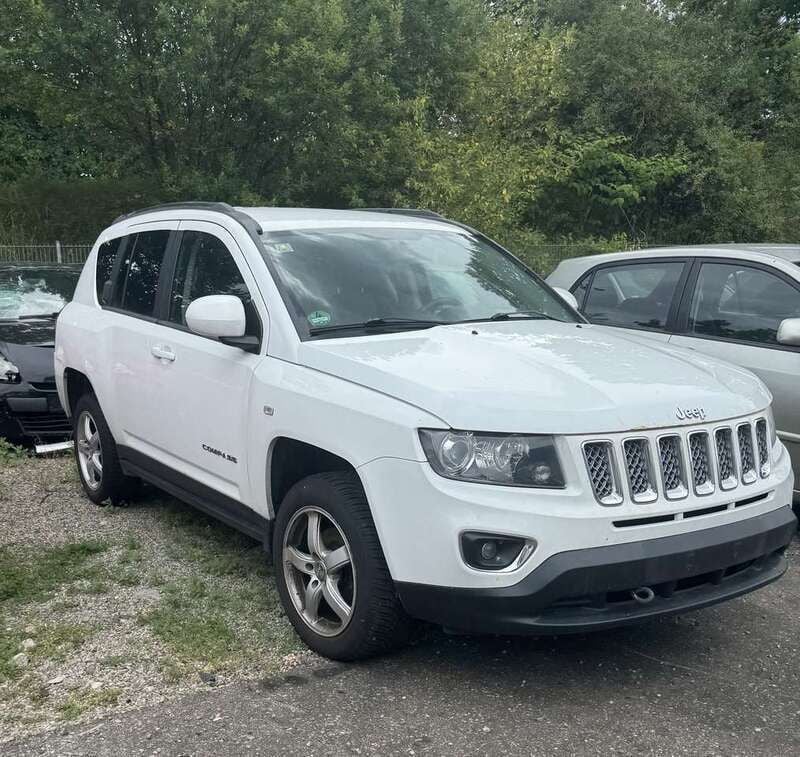 Weiß Gebraucht 2013 Jeep Compass Limited SUV | 3.500 € (Superpreis) - Bild 1/4