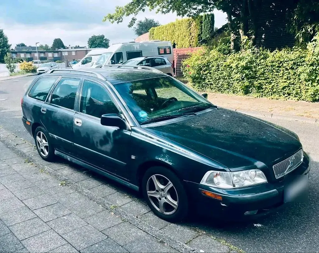 Gebraucht Volvo V40 122 PS (89 kW) 2000 Kombi