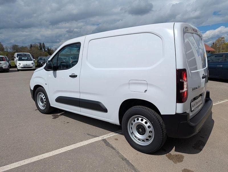 Gebraucht Fiat Doblò 101 PS (74 kW) 2024 Gelato weiss Van / Kleinbus