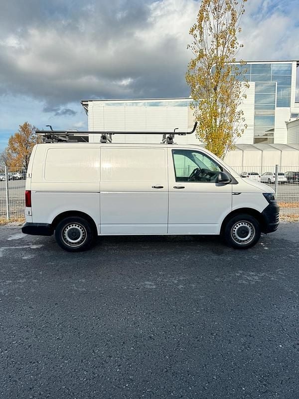 Używany VW Transporter 150 KM (110 kW) 2019 Biały Van