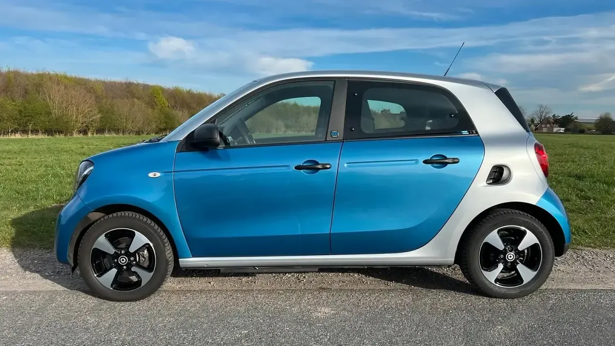 Gebraucht Smart ForFour Electric Drive 60 kW (82 PS) 2021 Blau Limousine