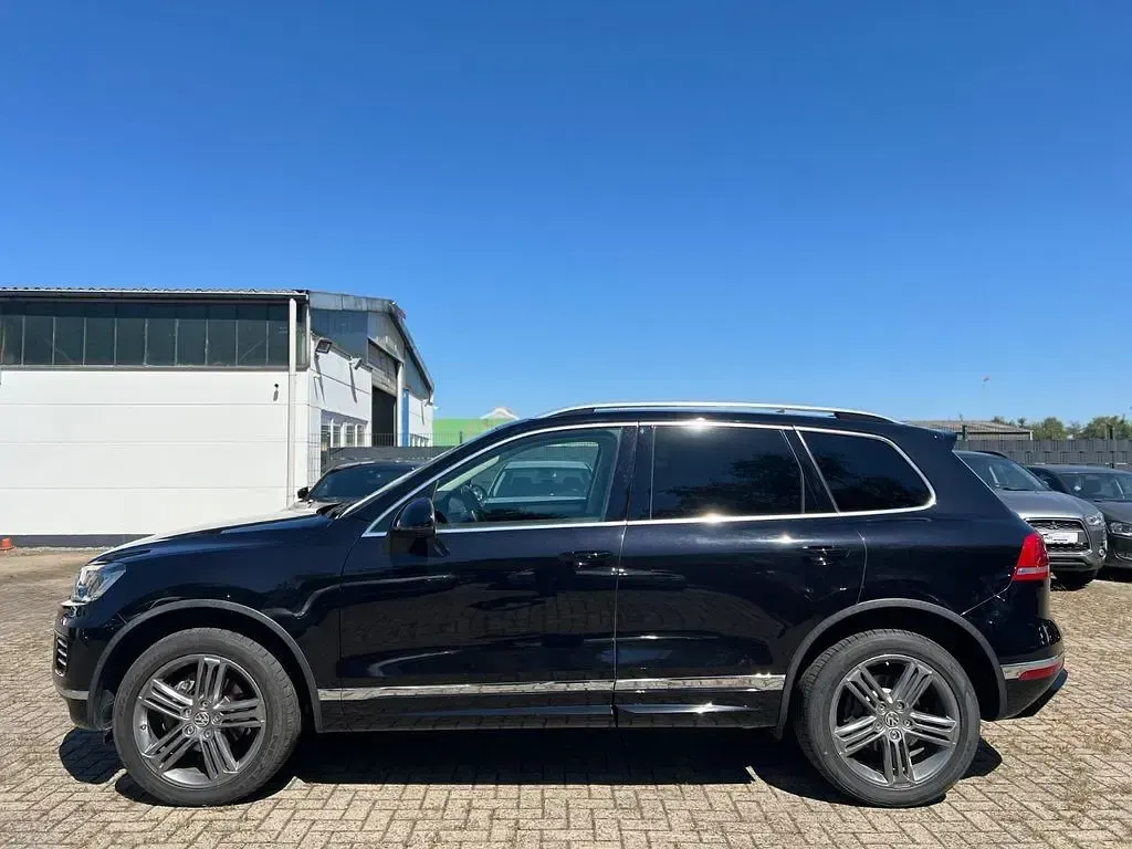 Gebraucht VW Touareg Terrain Tech 262 PS (192 kW) 2015 Schwarz SUV