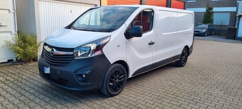 Weiß Gebraucht 2019 Opel Vivaro Van | 9.300 € - Bild 1/4