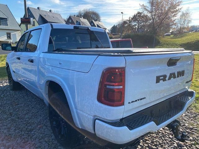 Neu Dodge Ram Limited 548 PS (403 kW) 2025 Weiß Pickup