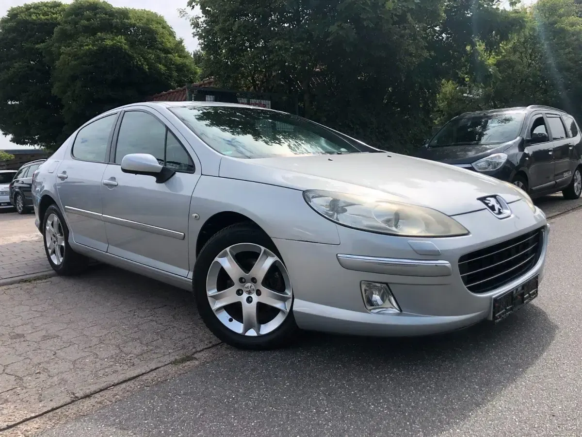 Gebraucht Peugeot 407 Platinum 136 PS (100 kW) 2008 Silber Limousine