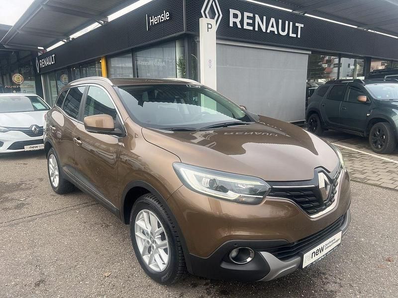 Cappuccino brown Gebraucht 2016 Renault Kadjar XMOD SUV | 13.500 € (Fairer Preis) - Bild 1/4