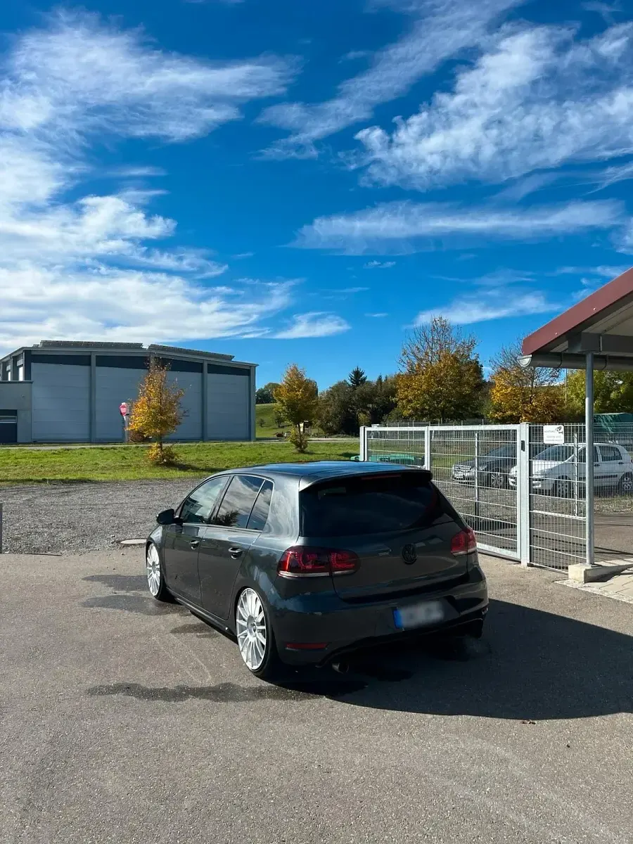 Gebraucht VW Golf VII GTI 211 PS (155 kW) 2012 Grau Limousine