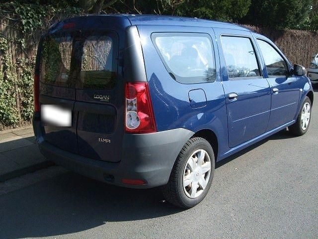 Gebraucht Dacia Logan MCV 75 PS (55 kW) 2009 Blau Kombi