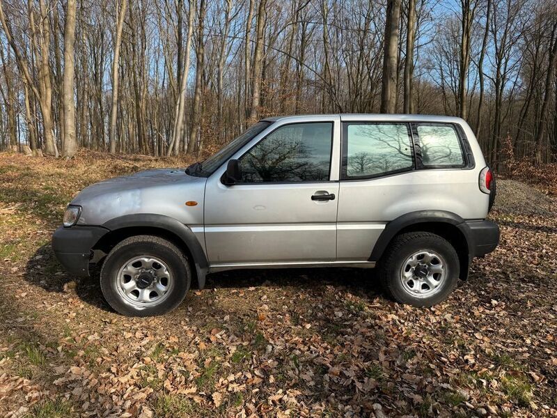 Gebraucht Nissan Terrano Comfort 125 PS (91 kW) 2004 Grau SUV