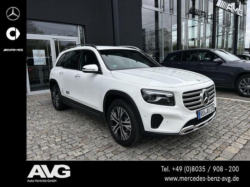 Gebraucht Mercedes GLB200 Progressive 150 PS (110 kW) 2026 Weiß SUV