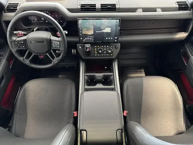 Neu Land Rover Defender 635 PS (467 kW) 2026 Schwarz SUV