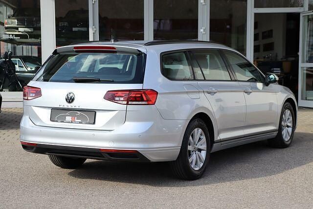 Usata VW Passat Business 150 CV (110 kW) 2021 Argento Station wagon