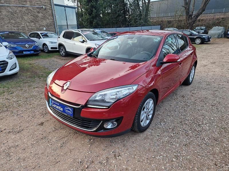 Gebraucht Renault Mégane 116 PS (85 kW) 2013 Rot Limousine