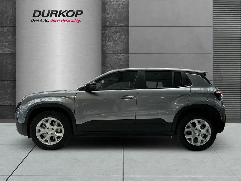 Ny Jeep Avenger EV Summit 114 kW (156 HK) 2026 Grå SUV