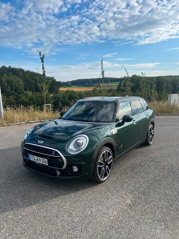 Grün Gebraucht 2016 Mini John Cooper Works Clubman Kombi | 17.099 € (Fairer Preis) - Bild 1/4