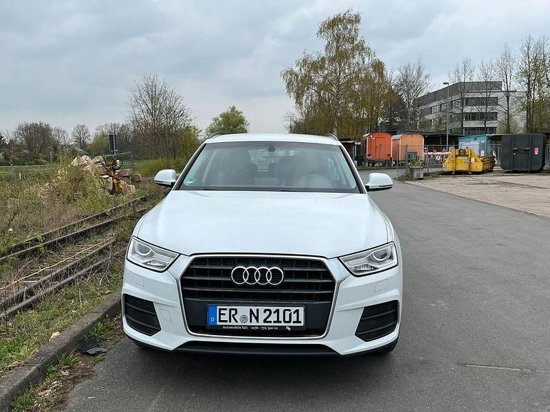 Gebraucht Audi Q3 Basis 150 PS (110 kW) 2016 Weiß SUV