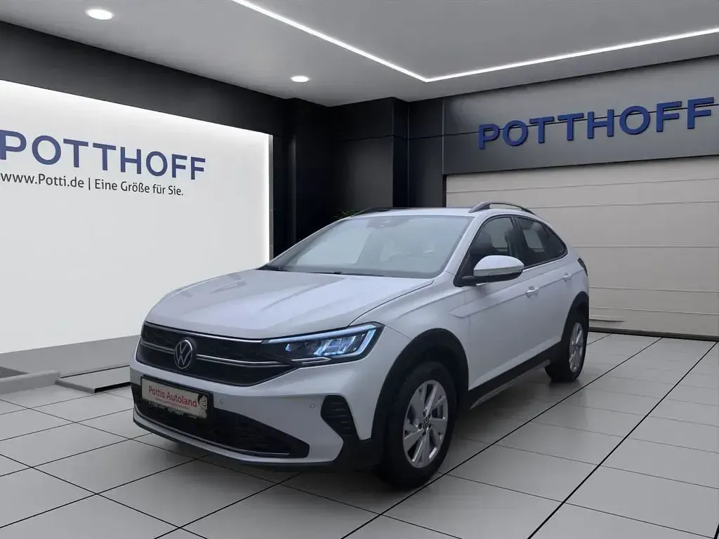 Neu VW Taigo Life 95 PS (69 kW) 2026 Weiss SUV