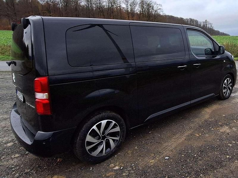 Gebraucht Citroën Spacetourer 177 PS (130 kW) 2018 Schwarz Van / Kleinbus