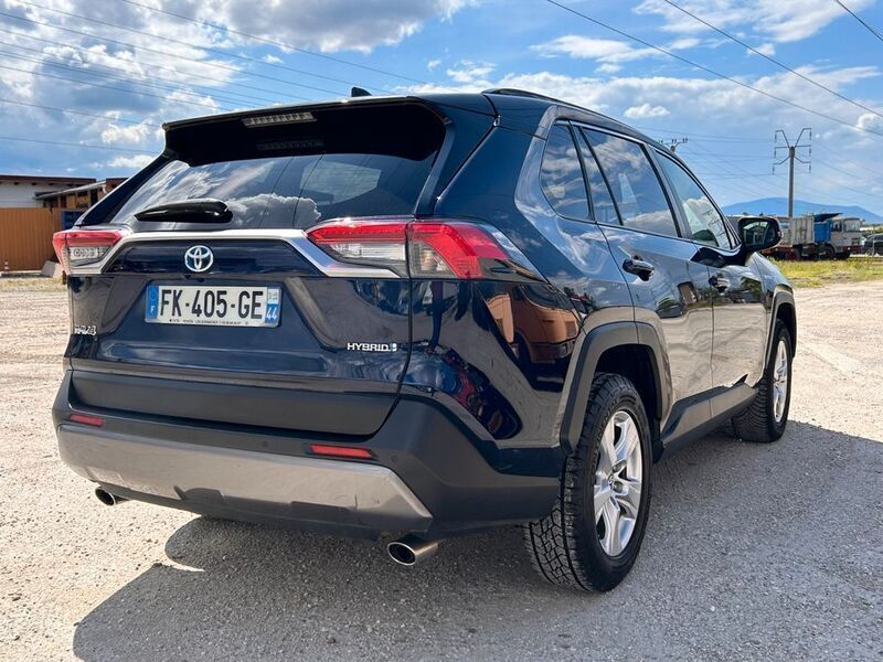 Blau Gebraucht 2019 Toyota RAV4 Business Edition SUV | 22.850 € (Etwas zu teuer) - Bild 1/4