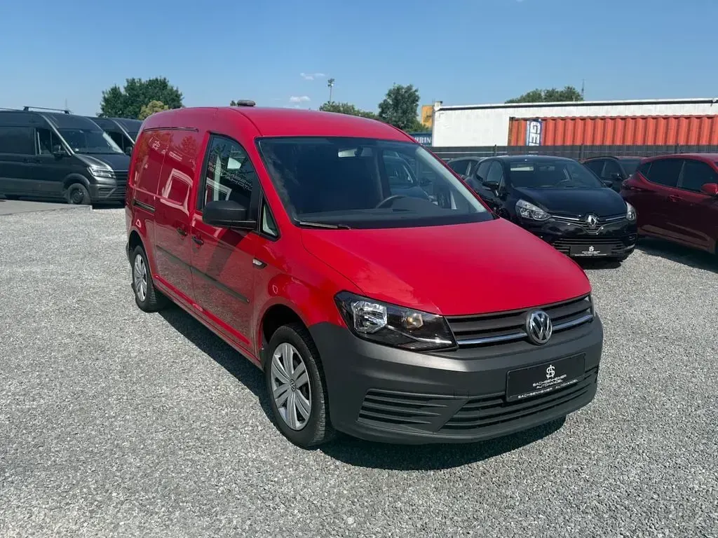 Gebraucht VW Caddy 102 PS (75 kW) 2019 Rot Van / Kleinbus