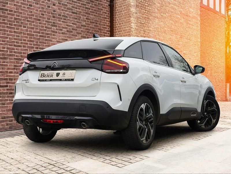 Gebraucht Citroën C4 PureTech 131 PS (96 kW) 2023 Weiß Limousine
