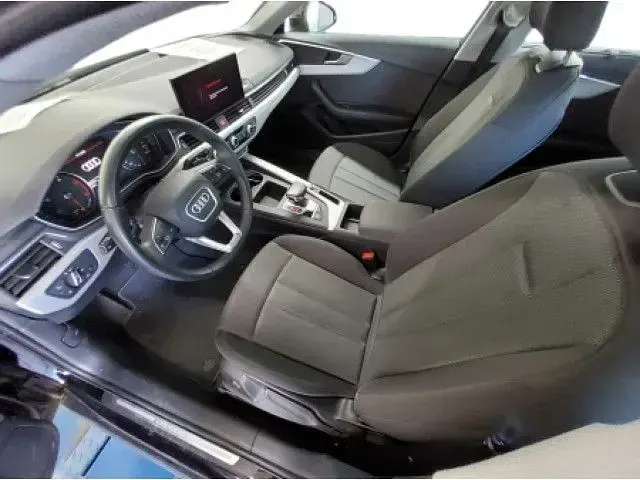 Gebraucht Audi A4 Allroad Ambiente 204 PS (150 kW) 2023 Brillantschwarz Kombi