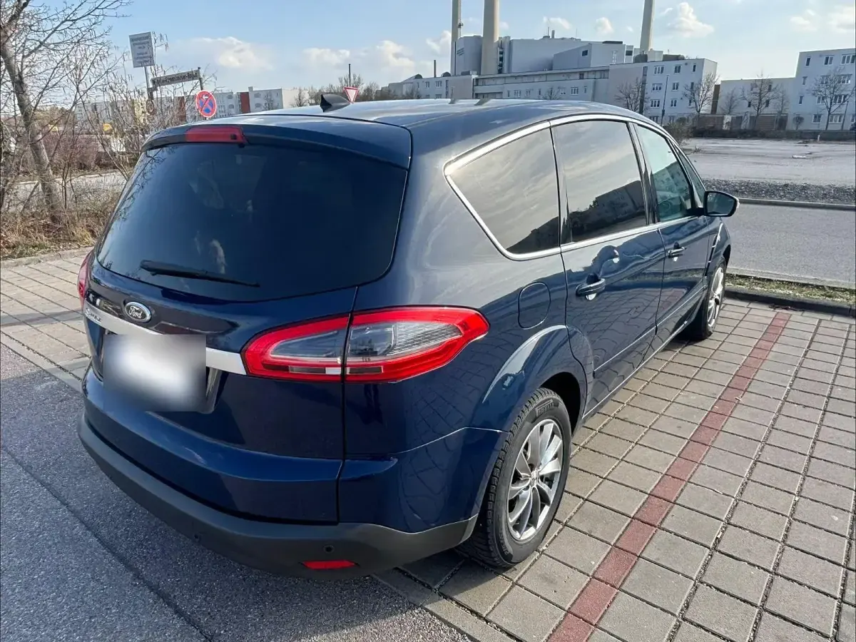 Gebraucht Ford S-MAX S 163 PS (119 kW) 2011 Blau Van / Kleinbus