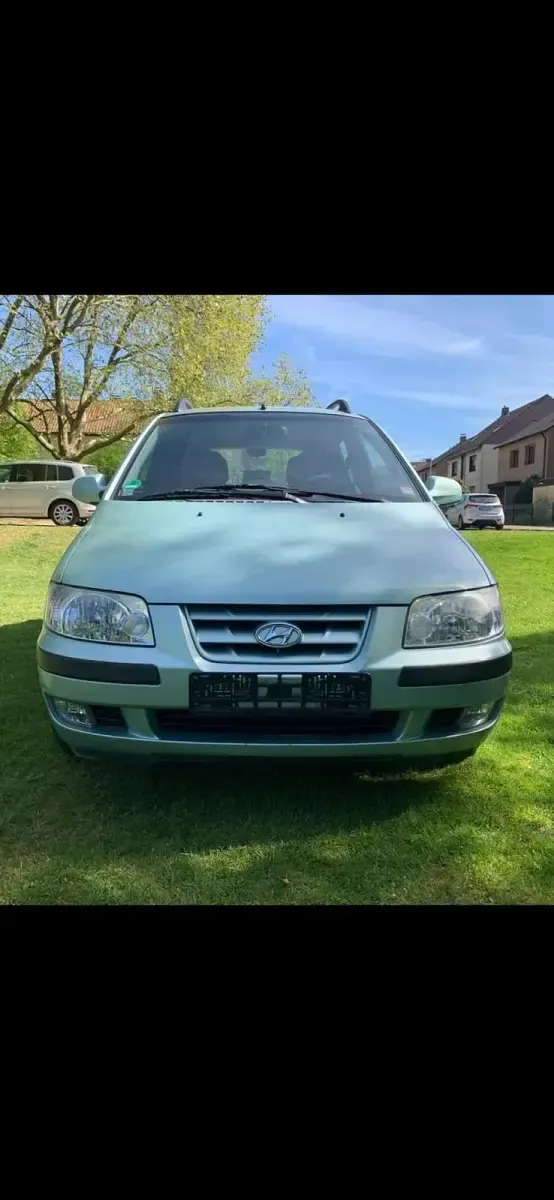 Gebraucht Hyundai Matrix 102 PS (75 kW) 2004 Silber Van / Kleinbus