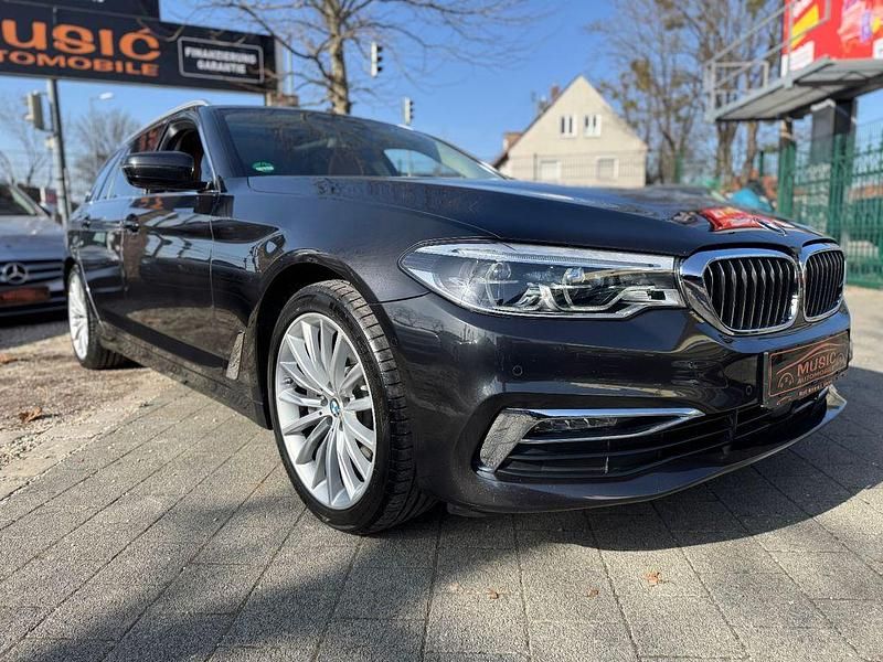 Gebraucht BMW 530 Luxury Line 252 PS (185 kW) 2019 Grau Kombi