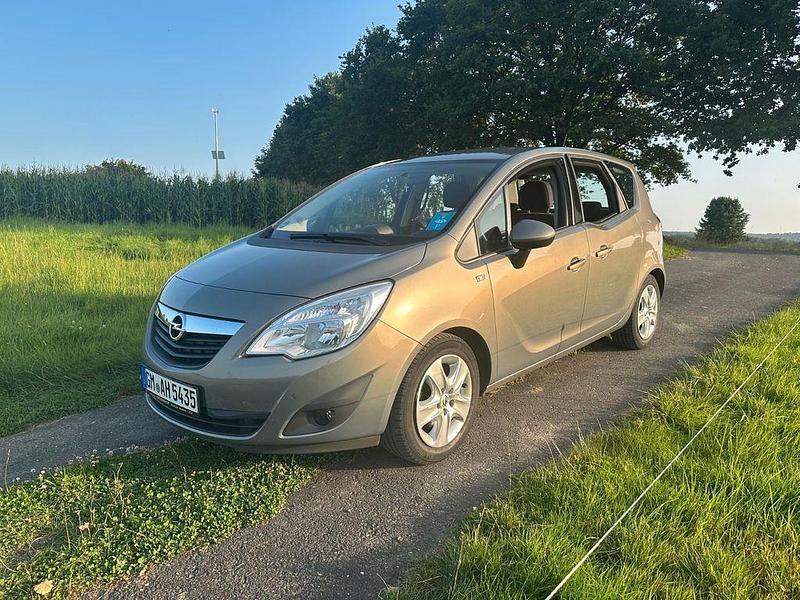 Grau Gebraucht 2010 Opel Meriva Van / Kleinbus | 6.500 € (Fairer Preis) - Bild 1/4