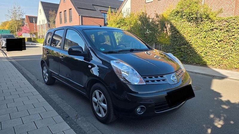 Second-hand Nissan Note 110 CP (80 kW) 2006 Negru Hatchback