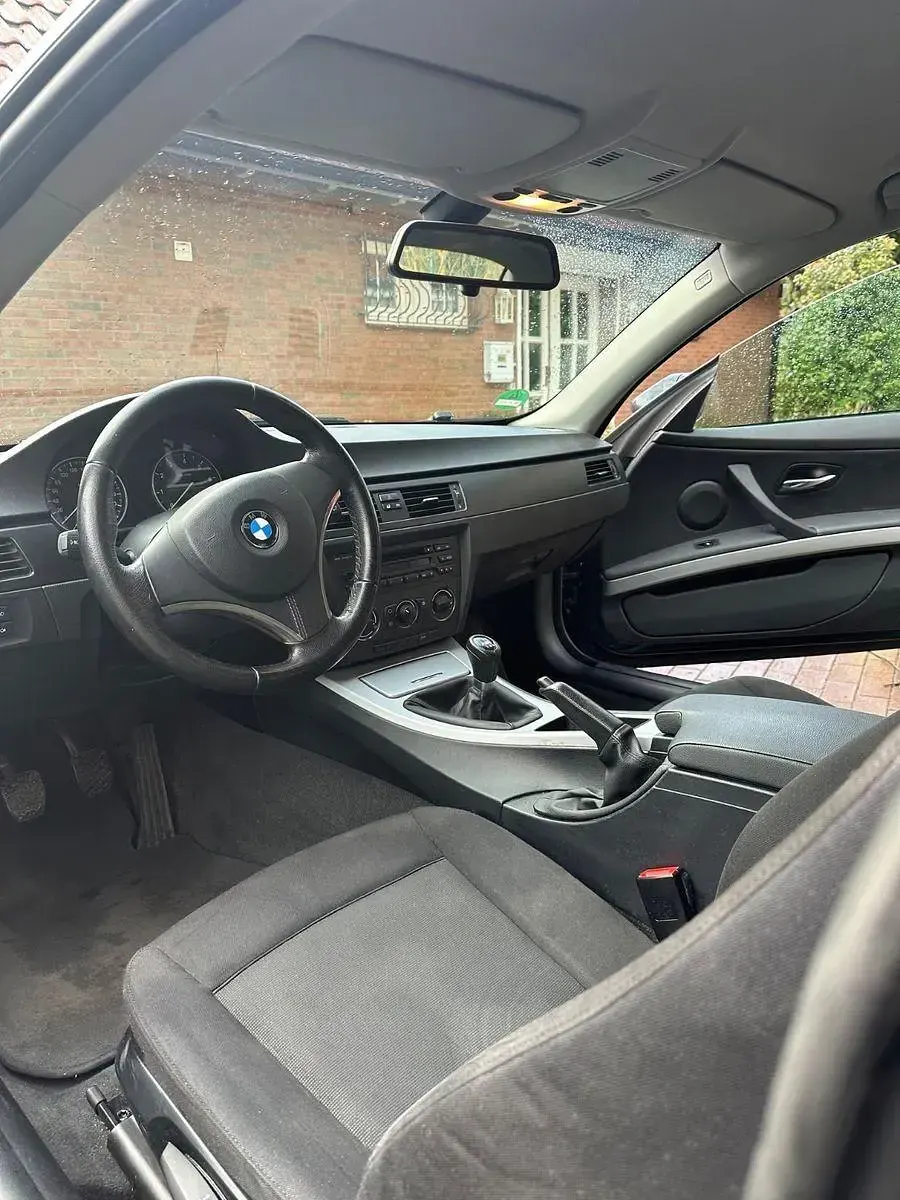 Gebraucht BMW 320 170 PS (125 kW) 2007 Grün Coupé