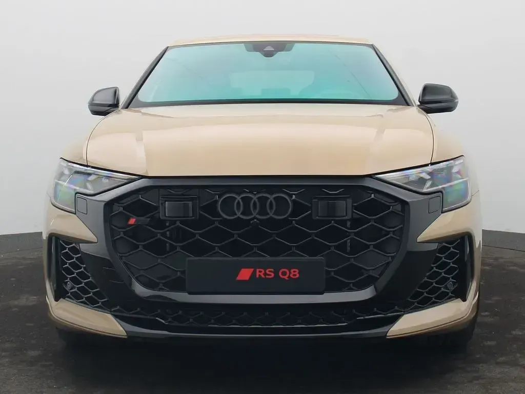 Neu Audi RS Q8 Performance 640 PS (470 kW) 2026 Gold SUV