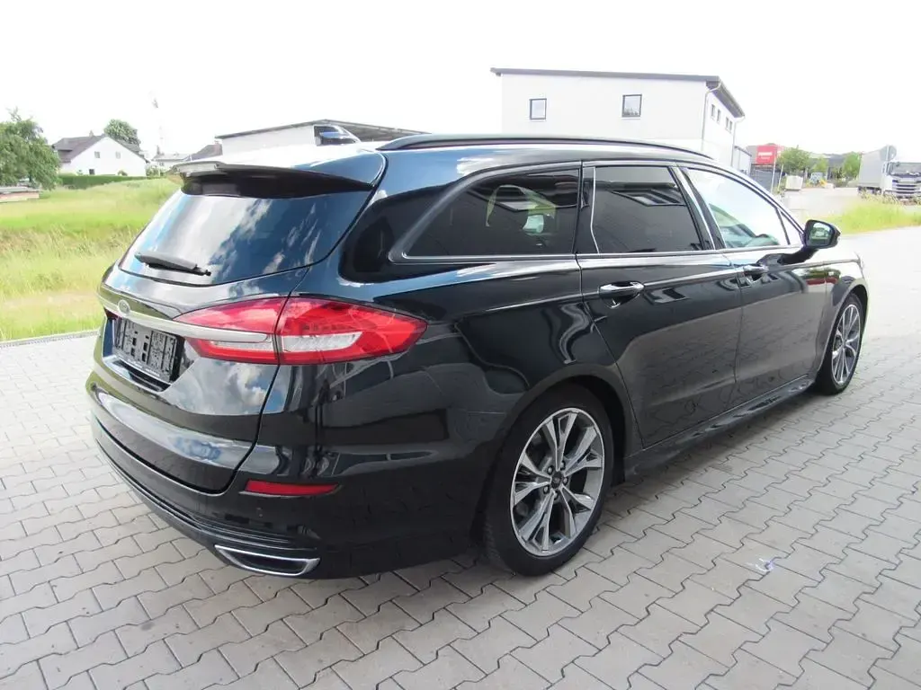 Gebraucht Ford Mondeo ST-Line 190 PS (139 kW) 2020 Schwarz Limousine