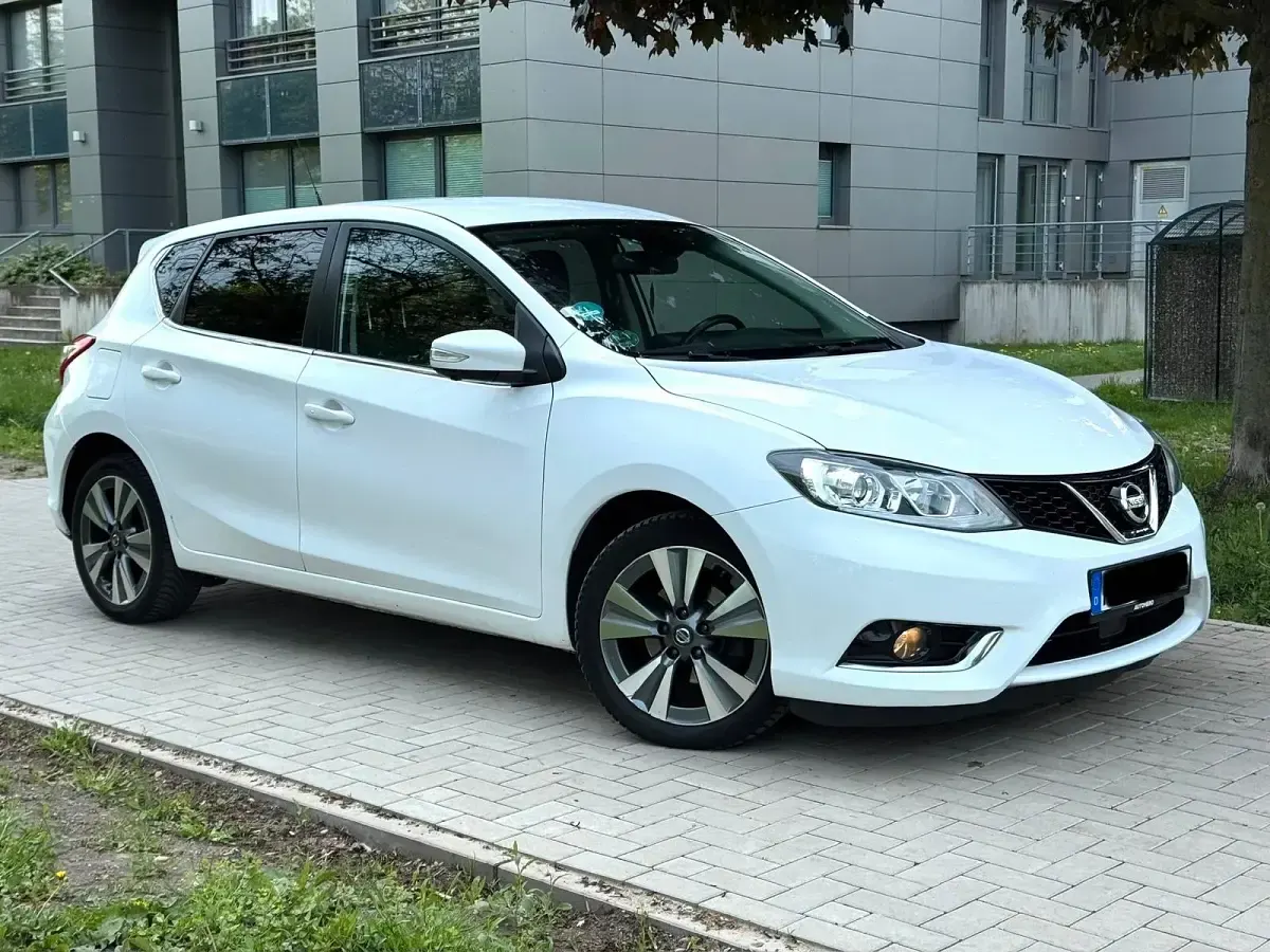Gebraucht Nissan Pulsar Acenta 110 PS (80 kW) 2014 Weiß Kleinwagen