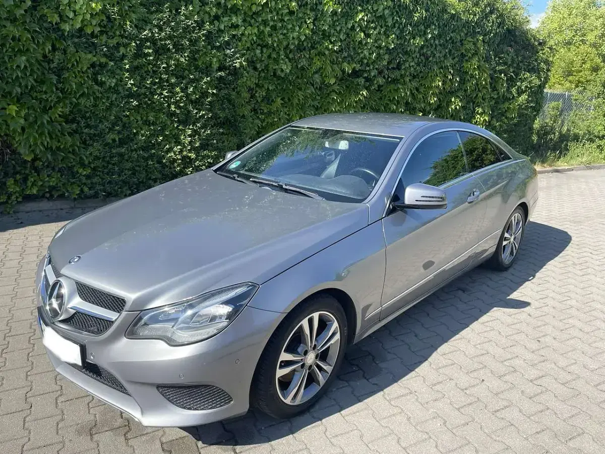 Gebraucht Mercedes E250 211 PS (155 kW) 2014 Grau Coupé