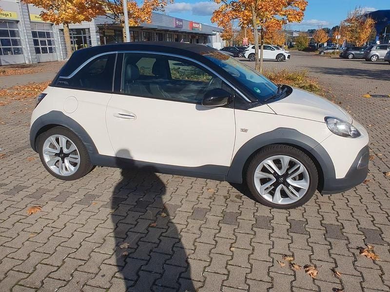 Gebraucht Opel Adam Rocks Rocks 101 PS (74 kW) 2018 Weiß Kleinwagen