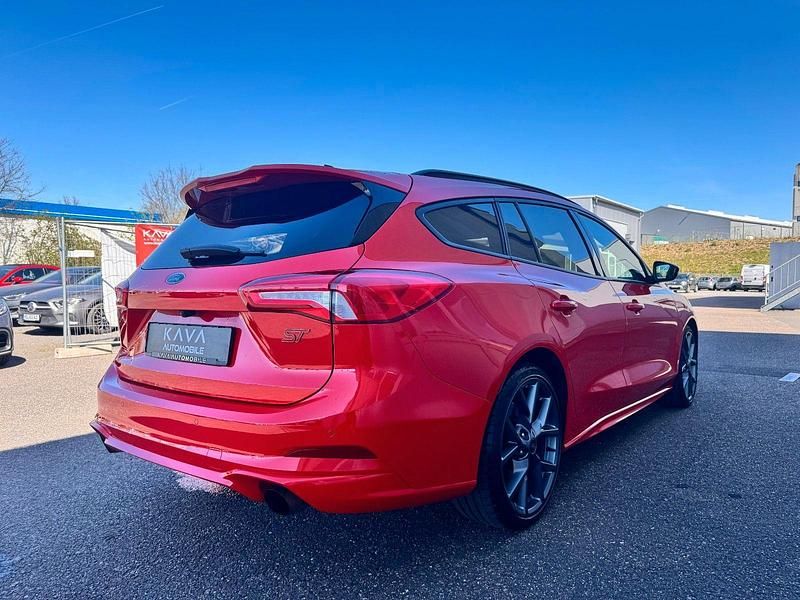 Usata Ford Focus ST 280 CV (205 kW) 2020 Rosso Station wagon