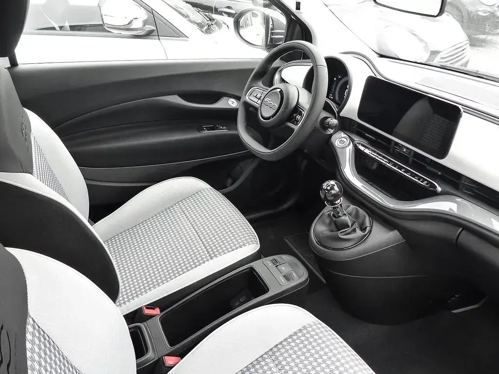 Neu Fiat 500C Dolcevita 65 PS (47 kW) 2026 Weiss Cabrio