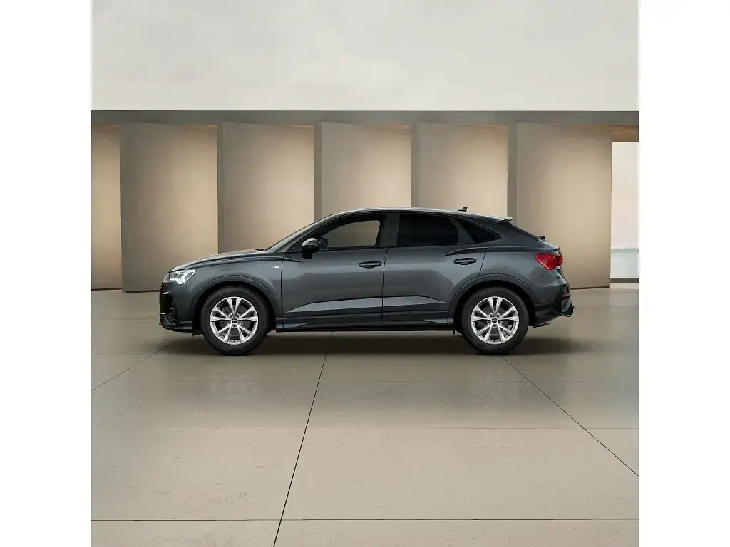 Gebraucht Audi Q3 Sportback S-Line 150 PS (110 kW) 2024 Grau SUV