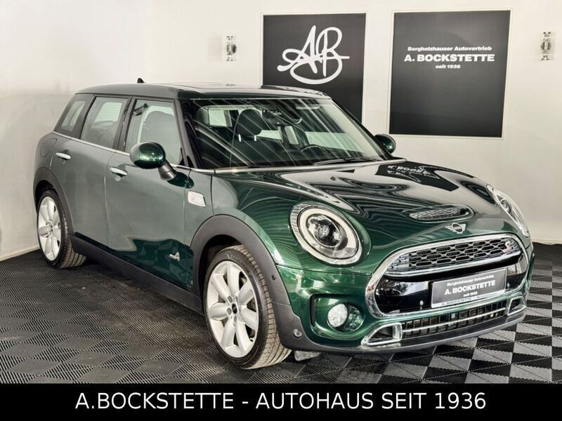 Grün Gebraucht 2018 Mini Cooper SD Clubman Kombi | 17.500 € (Fairer Preis) - Bild 1/4