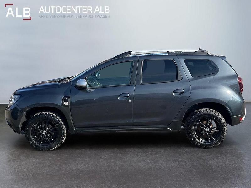 Gebraucht Dacia Duster 116 PS (85 kW) 2022 Grau SUV