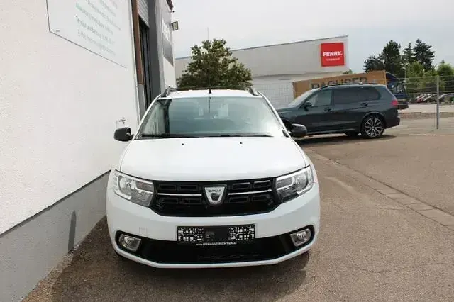 Gebraucht Dacia Logan Essentiel 73 PS (53 kW) 2019 Weiss Kombi