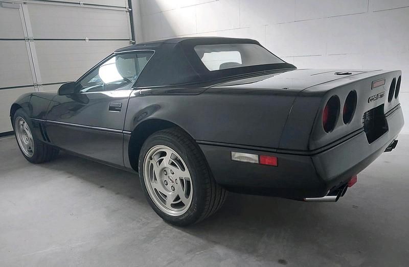 Second-hand Corvette C4 253 CP (186 kW) 1990 Negru Cabrio