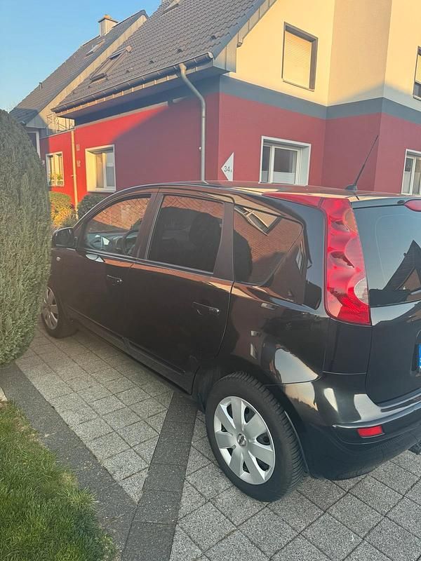 Gebraucht Nissan Note 88 PS (64 kW) 2008 Schwarz Kleinwagen