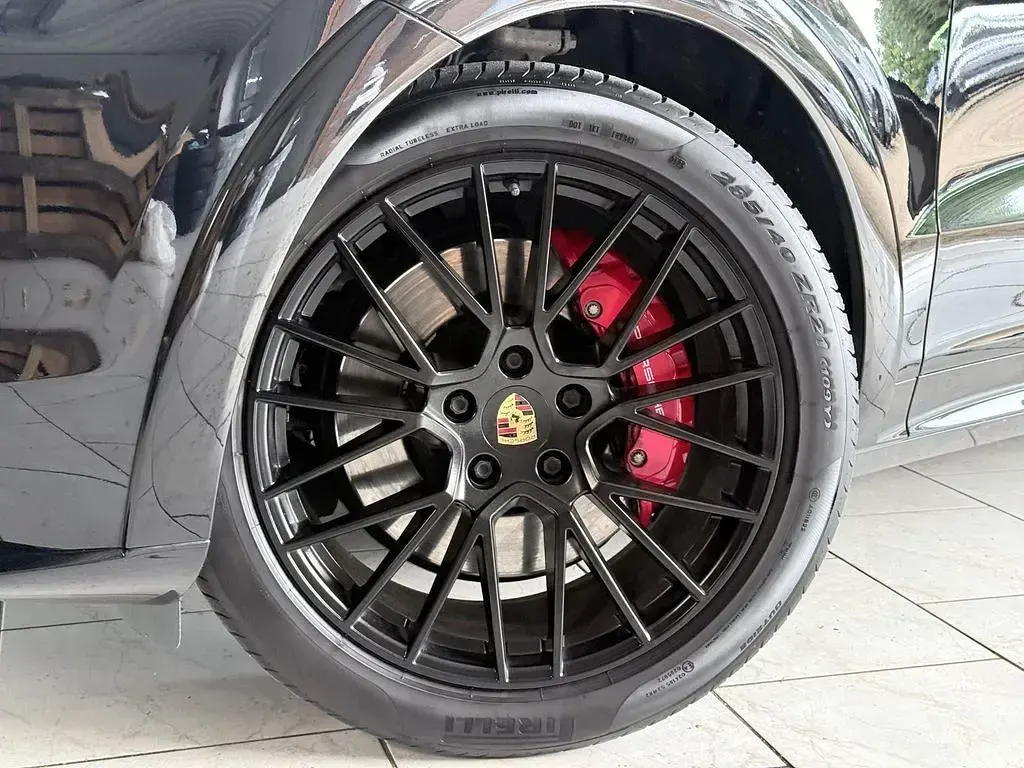 Gebraucht Porsche Cayenne Chrono 460 PS (338 kW) 2020 Schwarz SUV