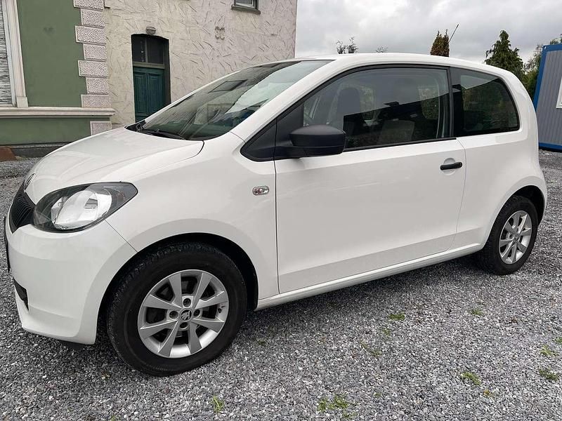 Gebraucht Skoda Citigo Active 60 PS (44 kW) 2013 Weiß Kleinwagen