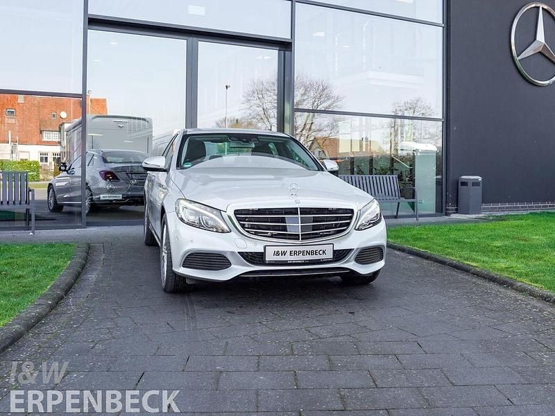 Gebraucht Mercedes C250 Exclusive 211 PS (155 kW) 2016 Silber Limousine