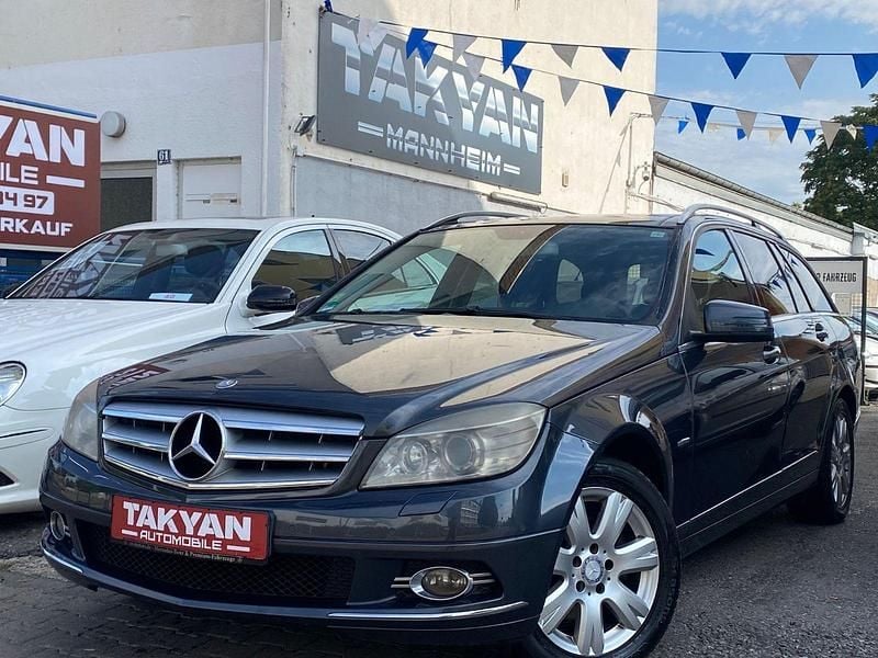 Tenoritgrau Gebraucht 2010 Mercedes C200 Kombi | 5.990 € (Fairer Preis) - Bild 1/4